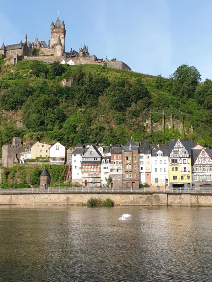 Haus Burgfrieden Cochem Hotel Eksteriør billede